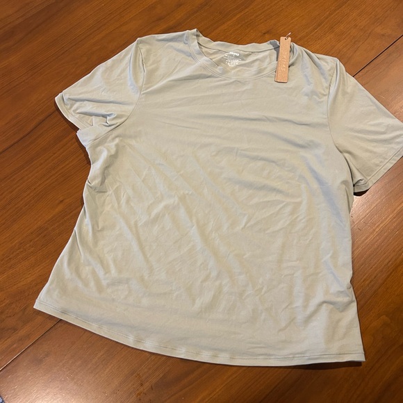 NWT, SKIMS Fits Everybody T-shirt, BLACK, Size 2x - Picture 9 of 13